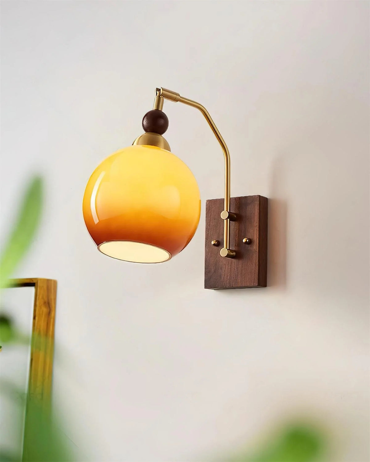 Hyannis_Wooden_Wall_Lamp_3