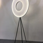 Iris Floor Lamp 10