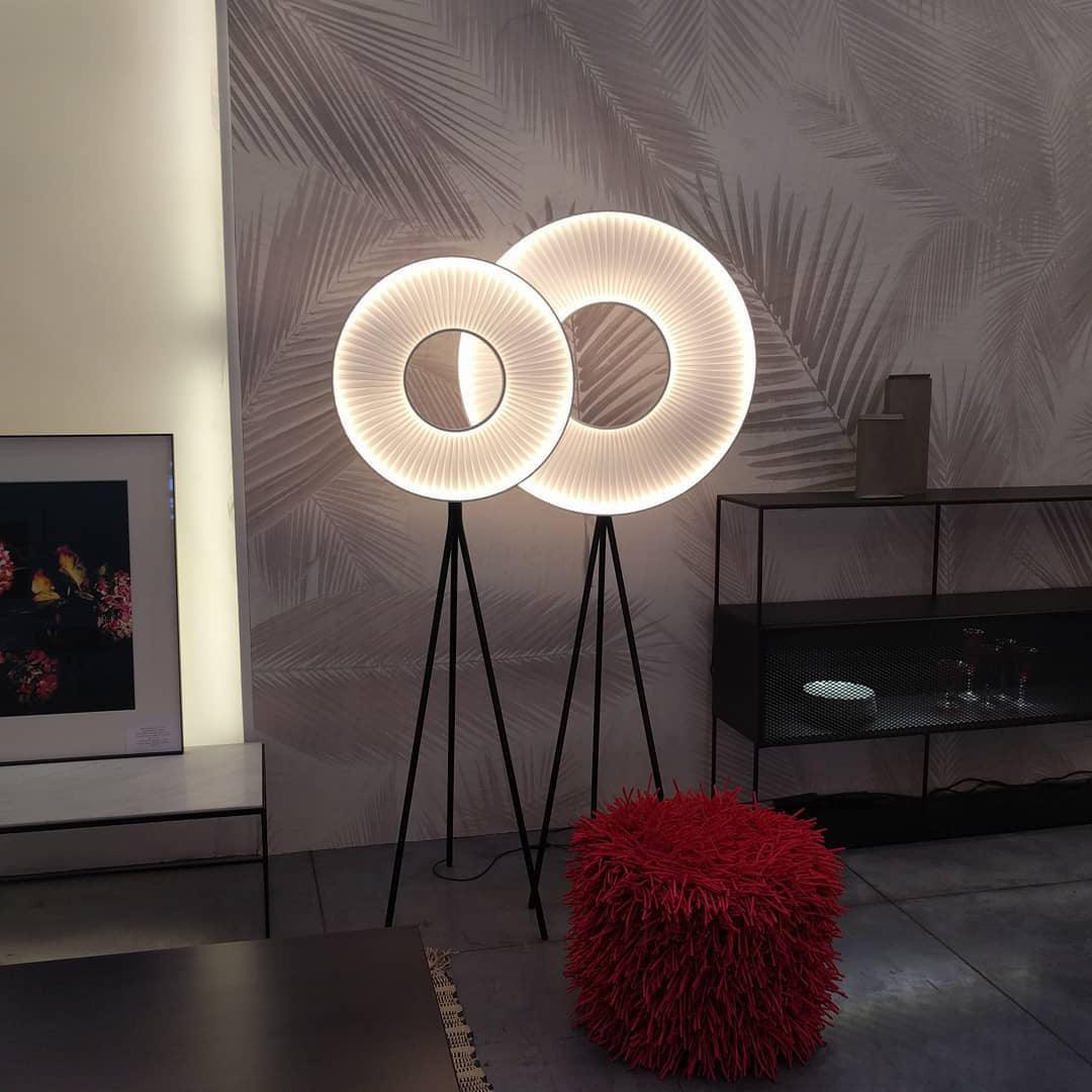 Iris Floor Lamp 2