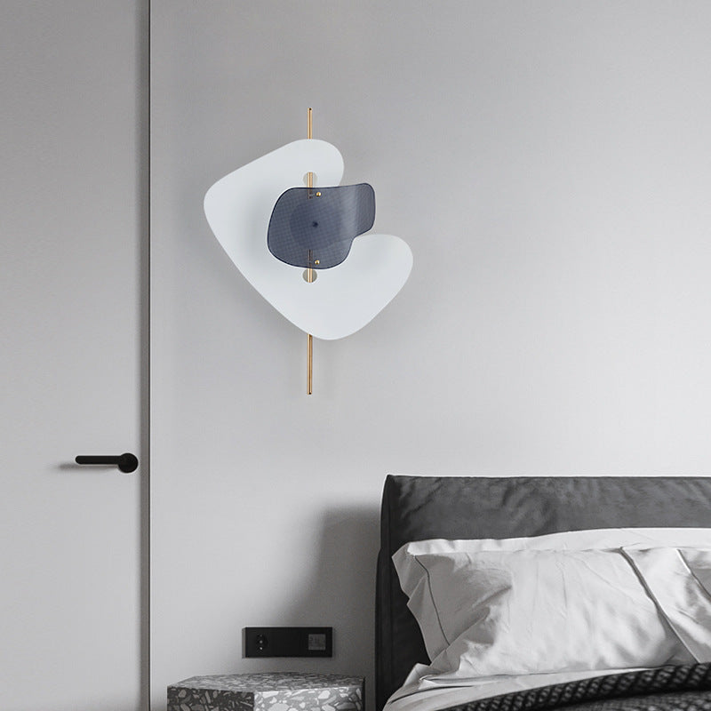 Irregular_Geometric_Wall_Lamp_3