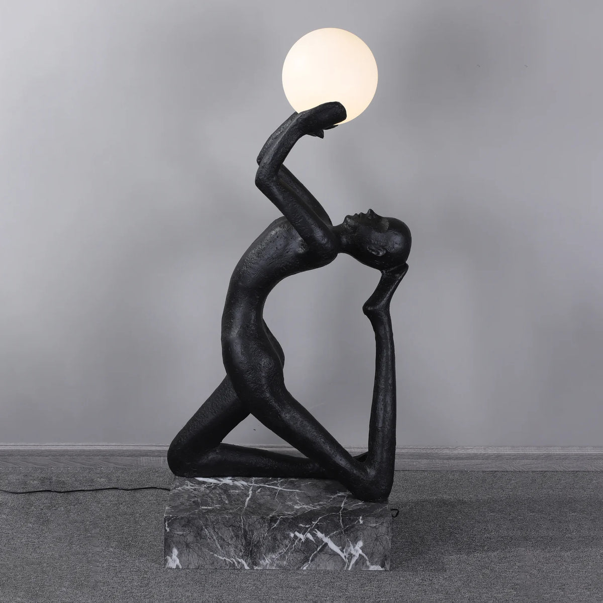 Isadora_Sculpture_Floor_Lamp_4