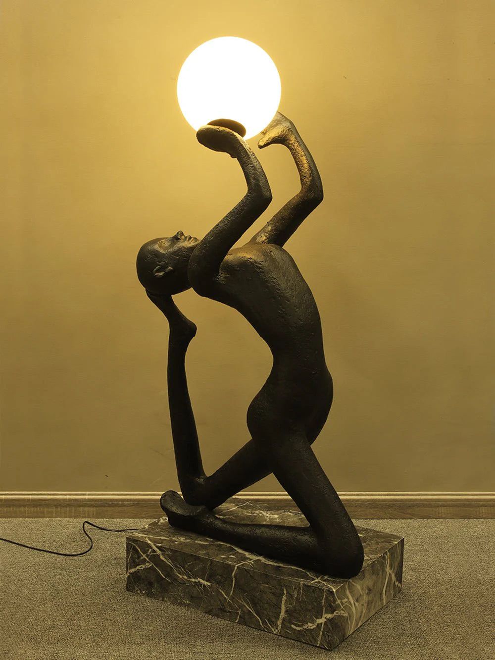 Isadora_Sculpture_Floor_Lamp_7