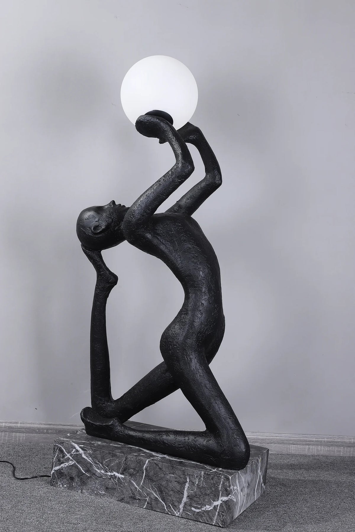 Isadora_Sculpture_Floor_Lamp_9