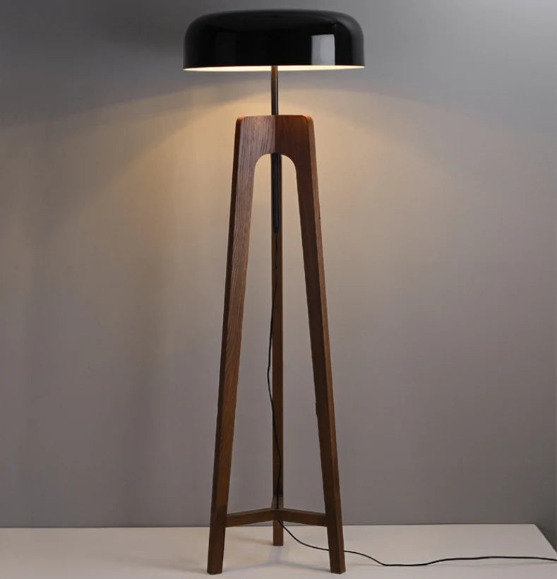 Italian_Walnut_Floor_Lamp_3