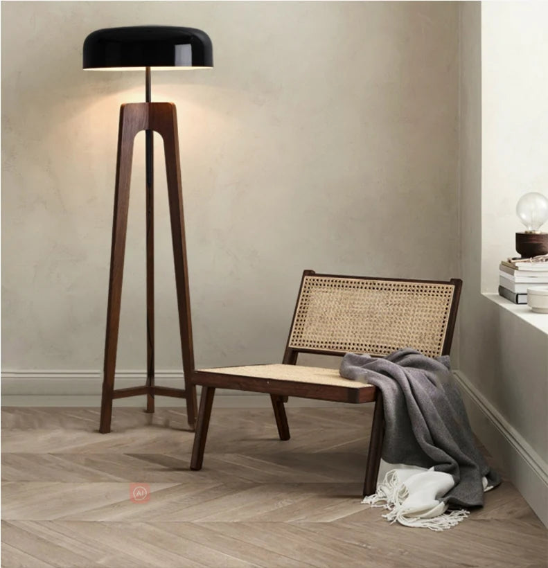 Italian_Walnut_Floor_Lamp_3