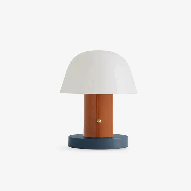 JH27_House_Table_Lamp