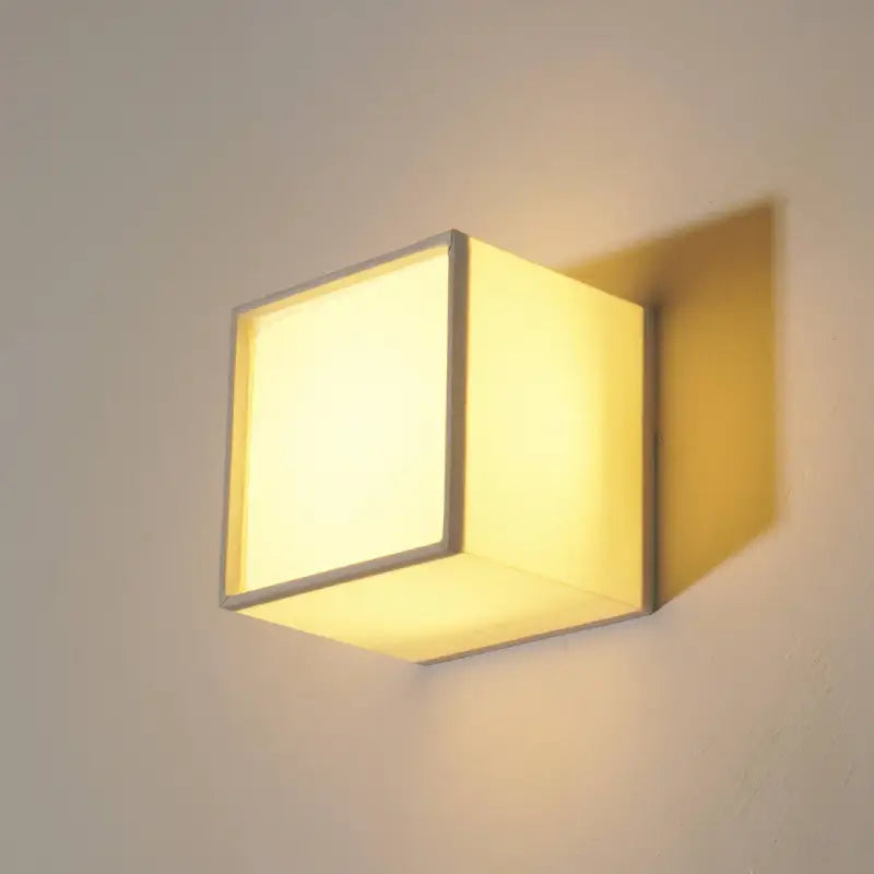 Japanese_Square_Wall_Lamp_A_2