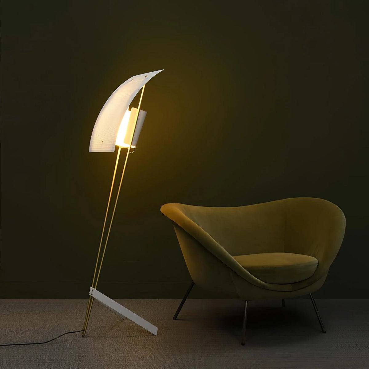 Kite Floor Lamp 2