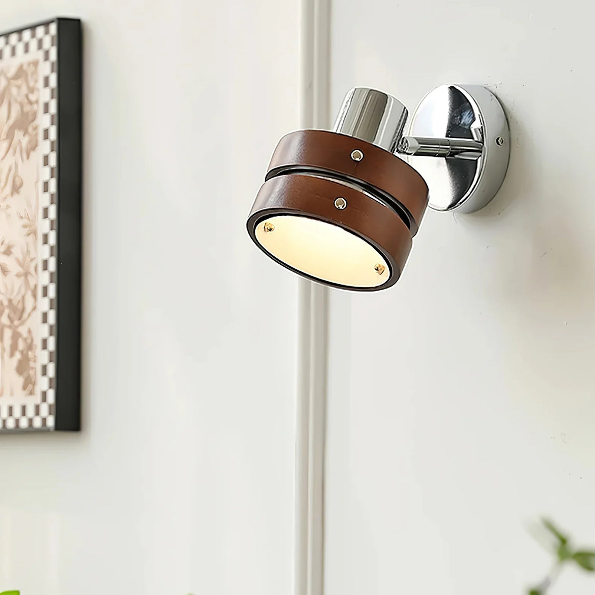 Korilah_Walnut_Wall_Lamp_15