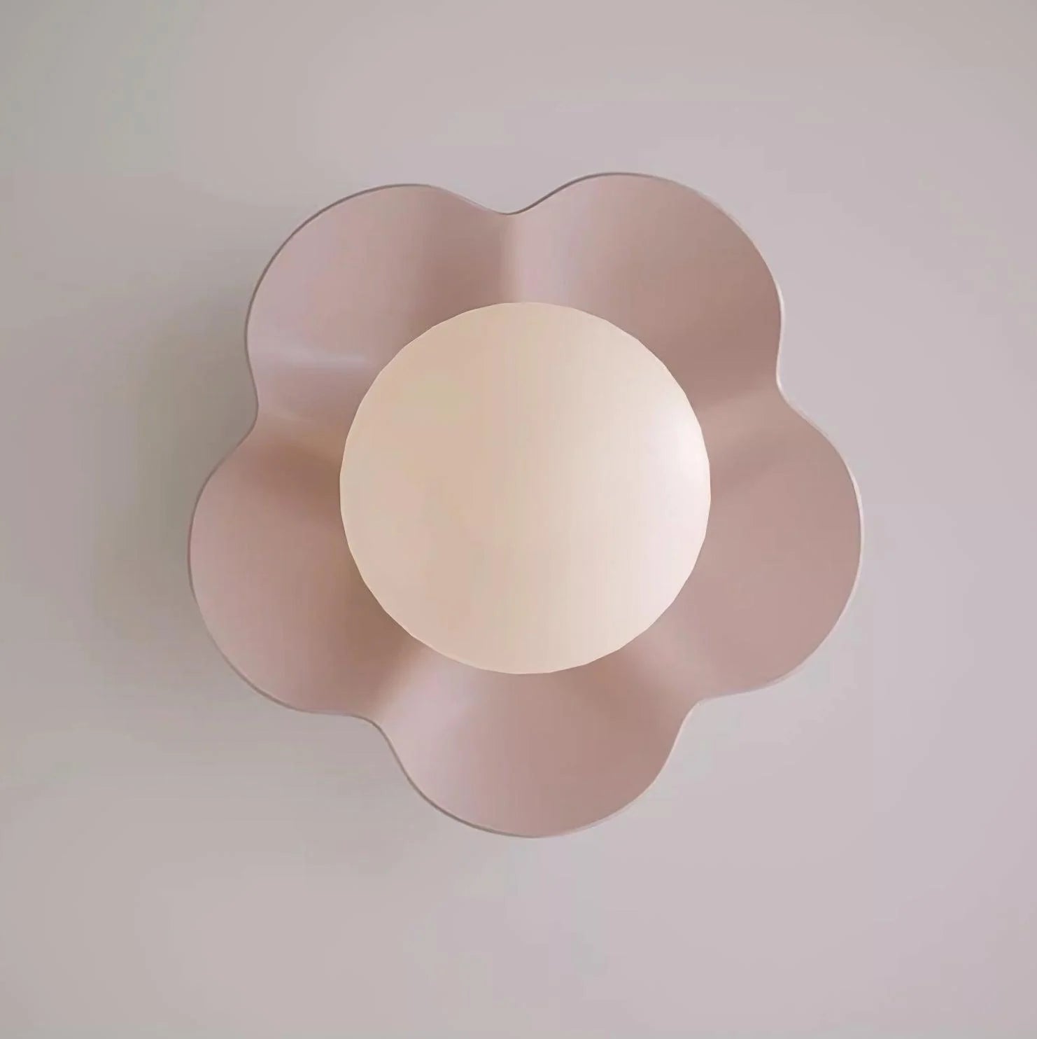 La_Fleur_Wall_Lamp_2