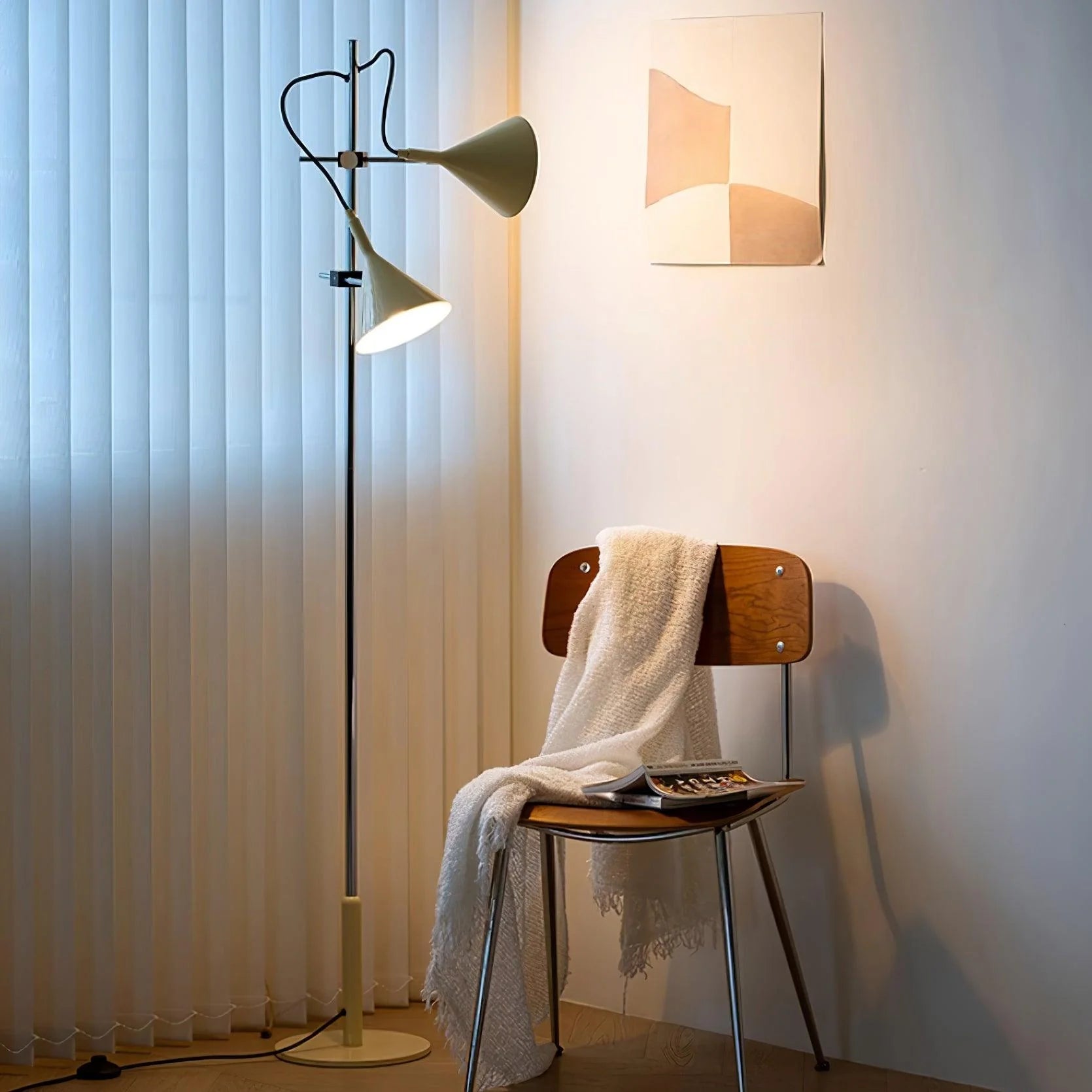 Laiton_Floor_Lamp_2