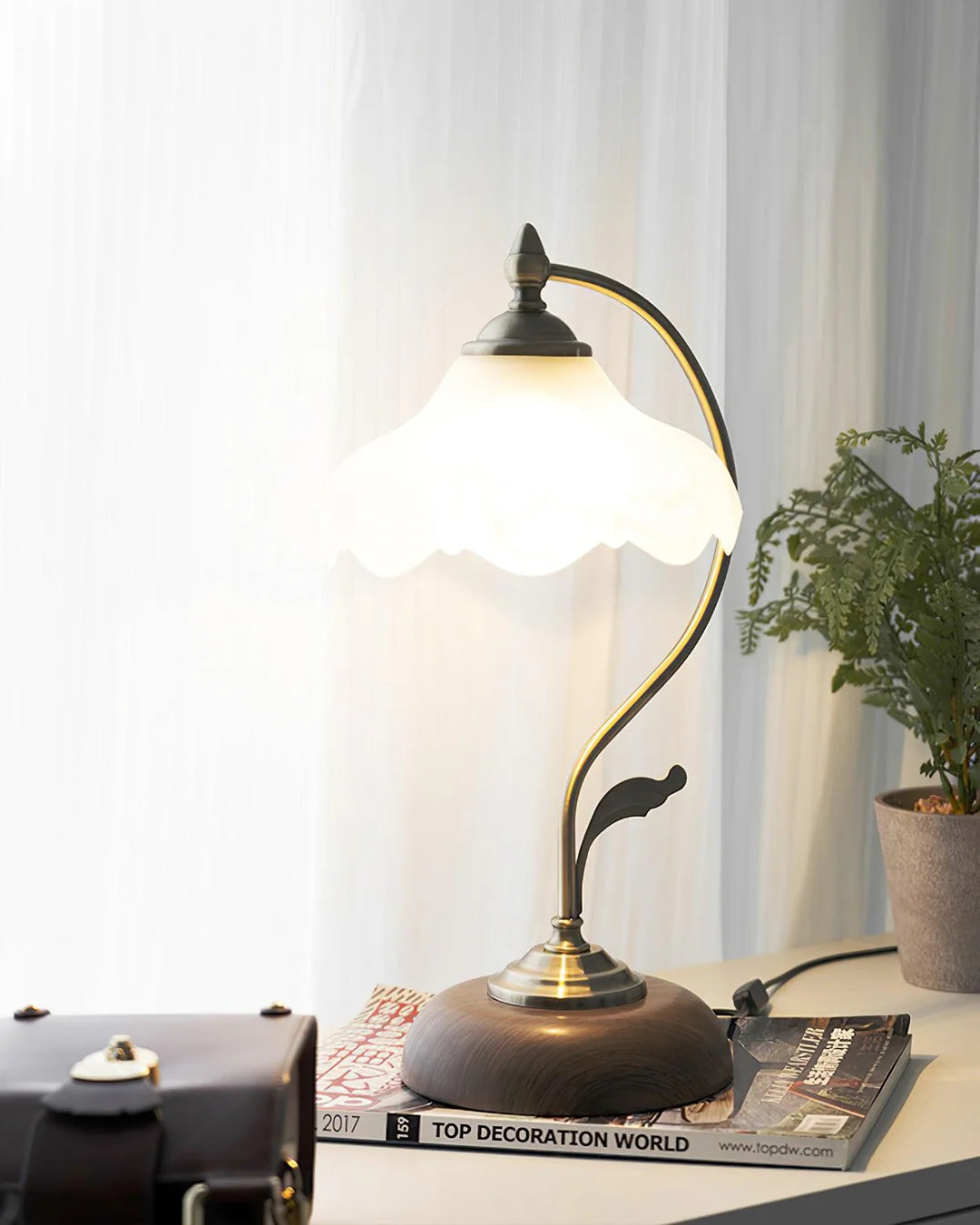 Laiton Table Lamp 10