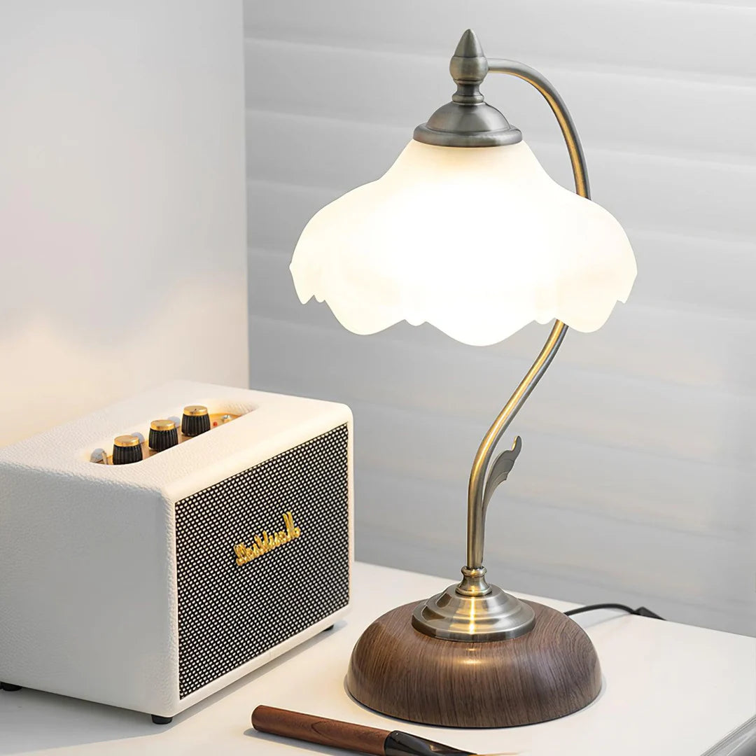 Laiton Table Lamp 3