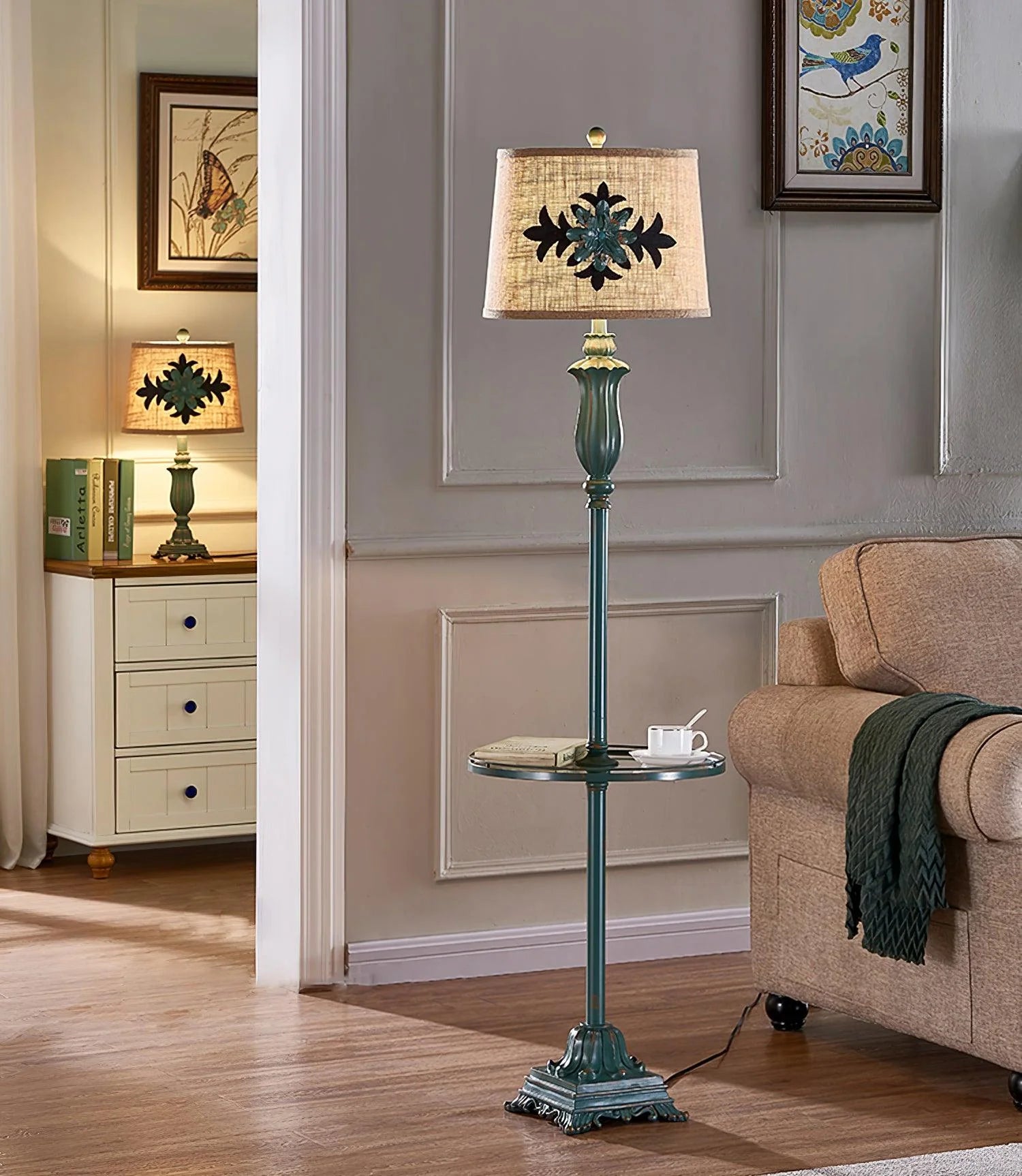 Lark_Floor_Lamp_3