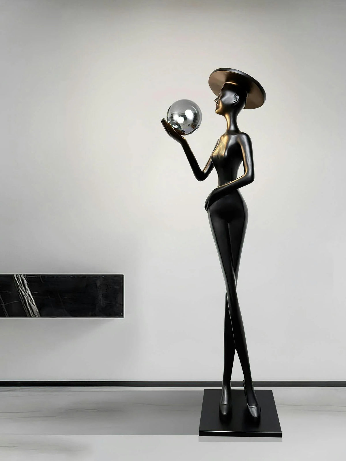 Lexa_Sculpture_Floor_Lamp_12