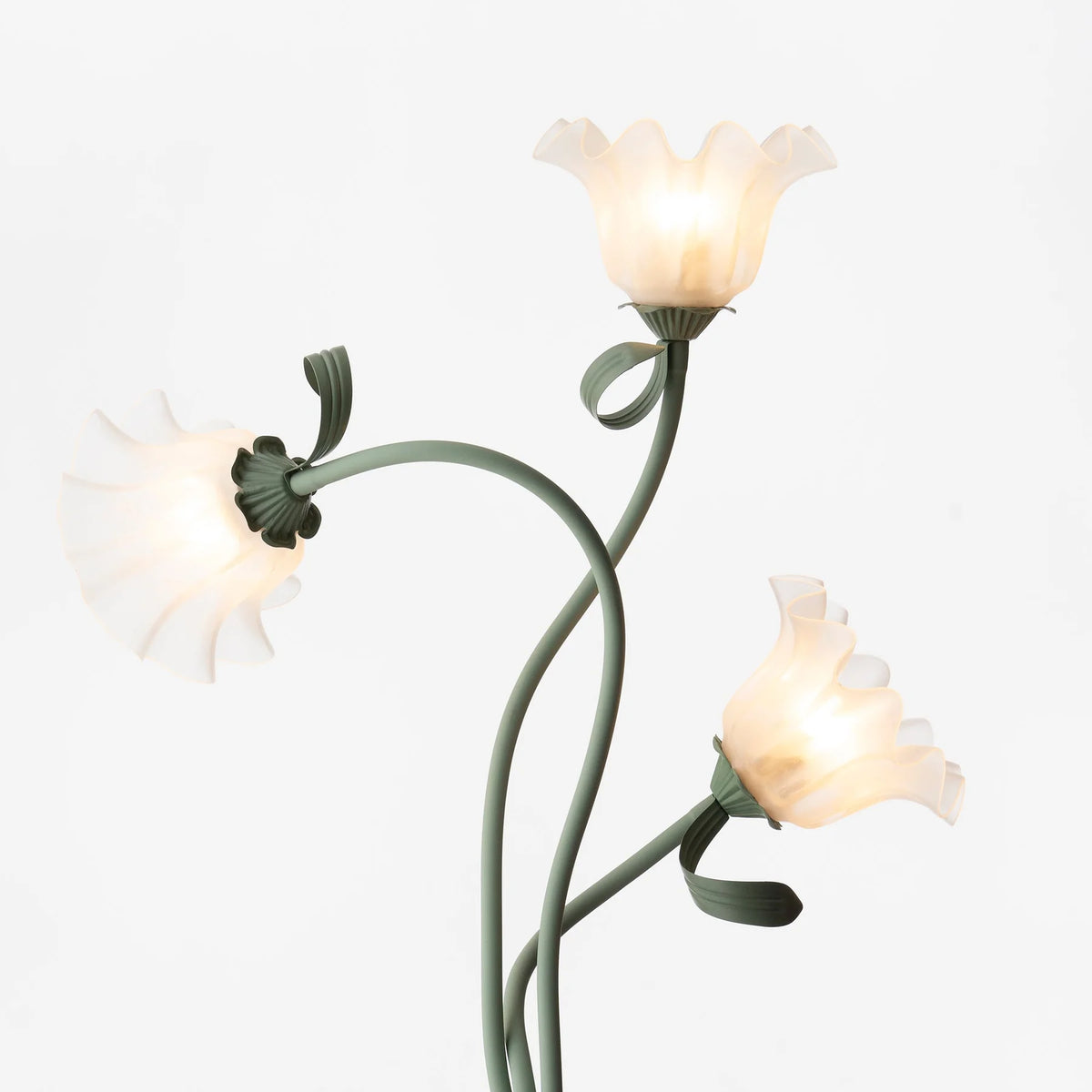 Lily_Floral_Floor_Lamp 10