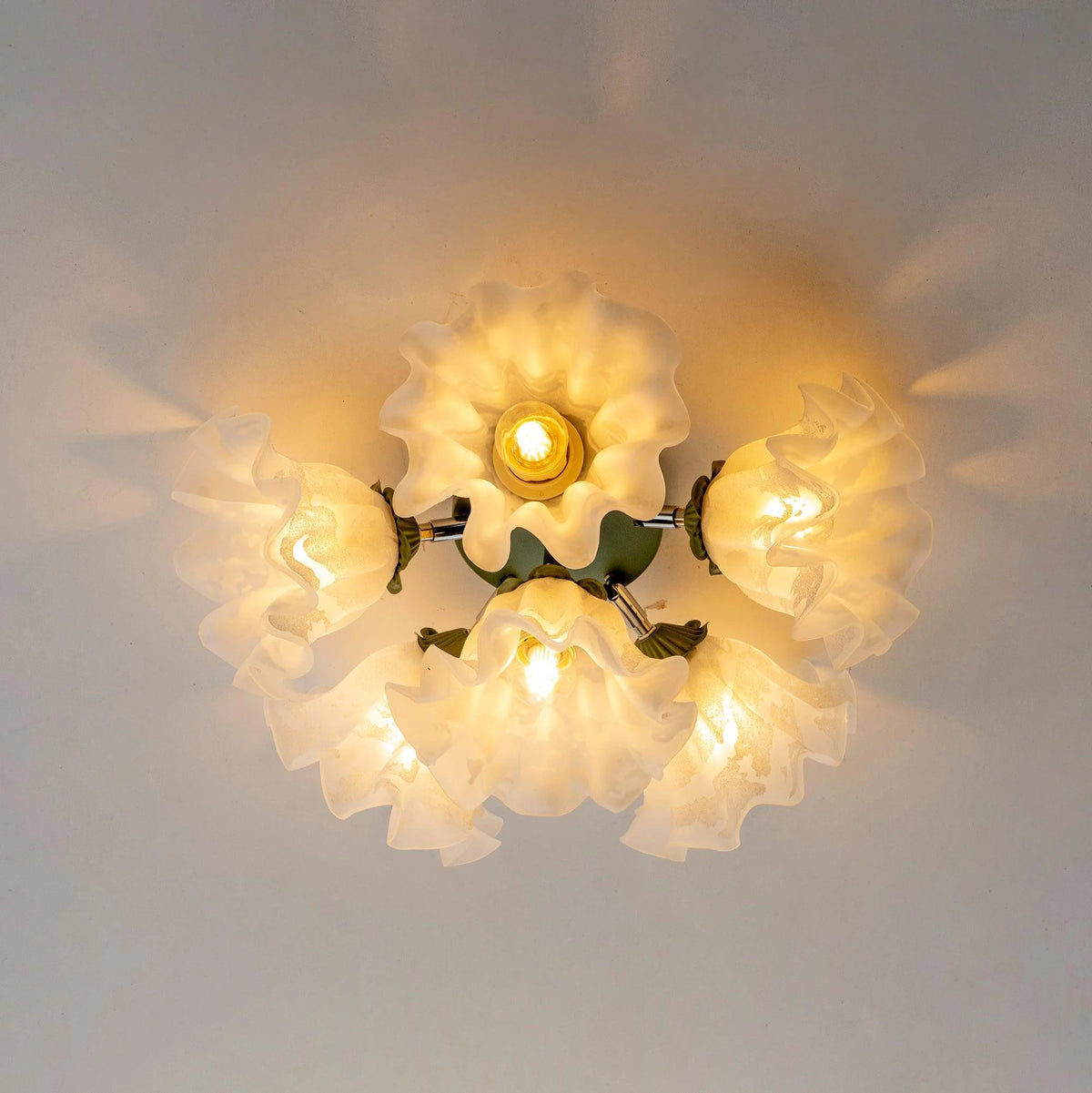 Lily_Flower_Ceiling_Light_4