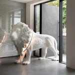 Lion_Sculpture_Floor_Lamp_2