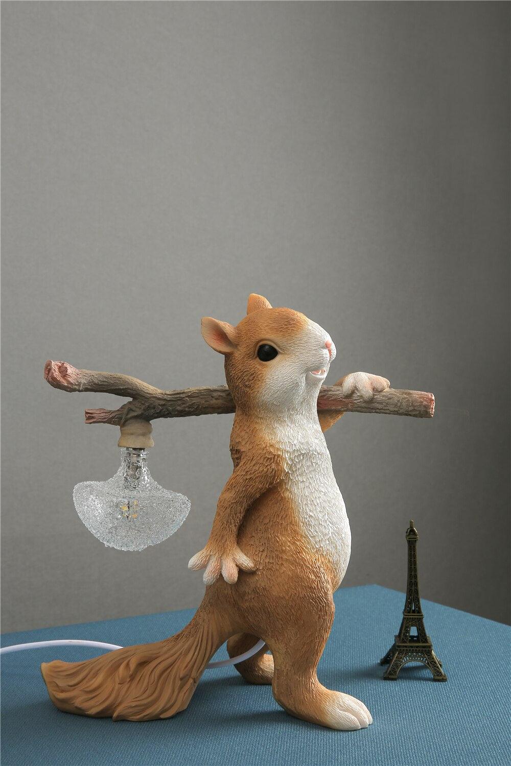 Little Squirrel Table Lamp-15