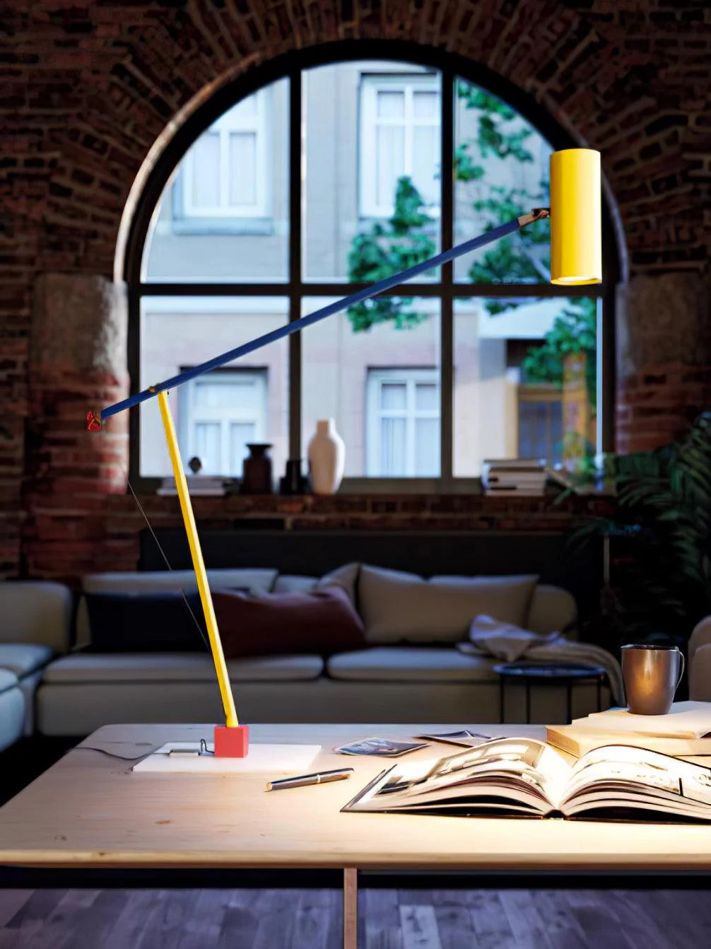 Long_Arm_Table_Lamp-11