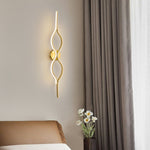 Long_Strip_Twisted_Wall_Lamp_4