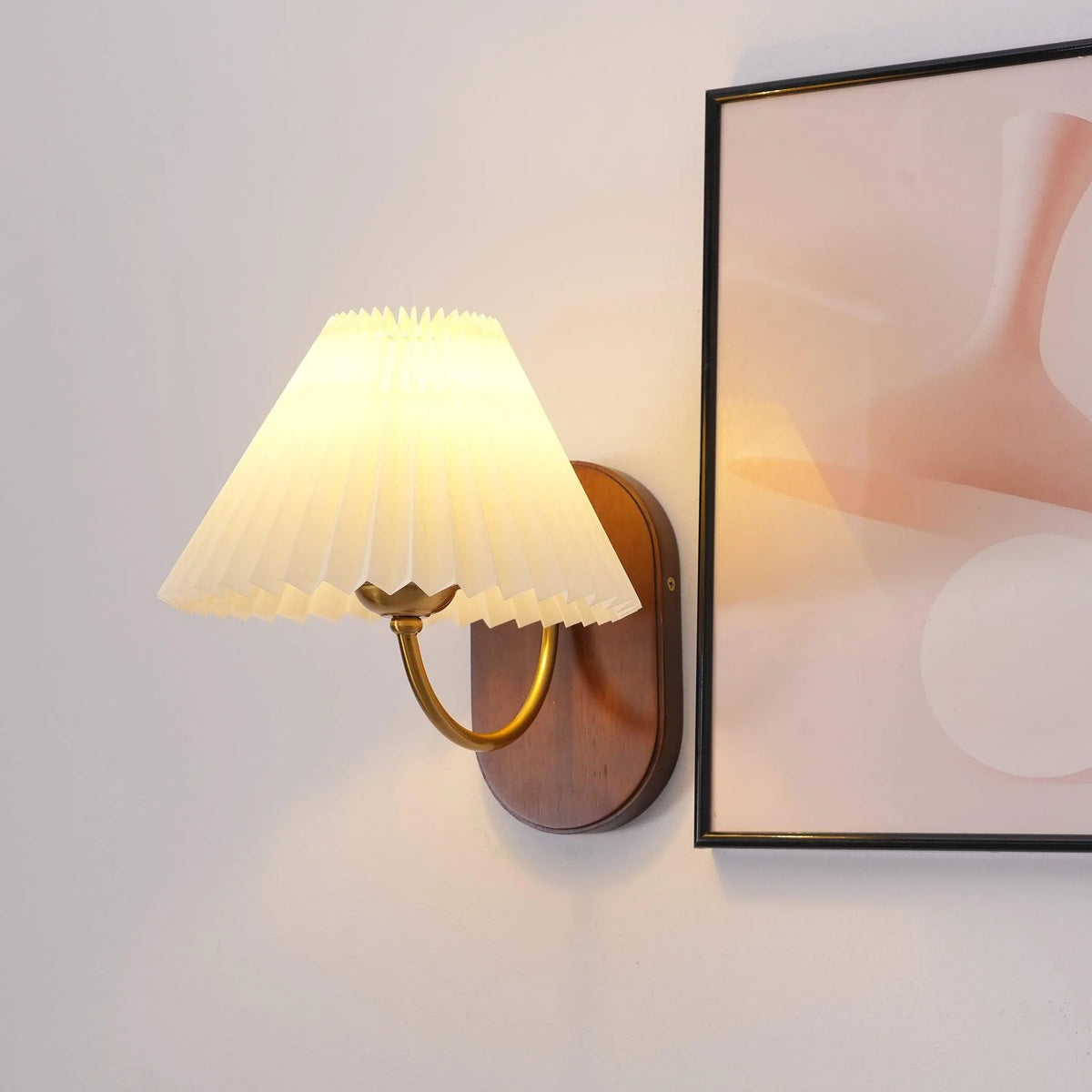 Louise_Wall_Lamp_16