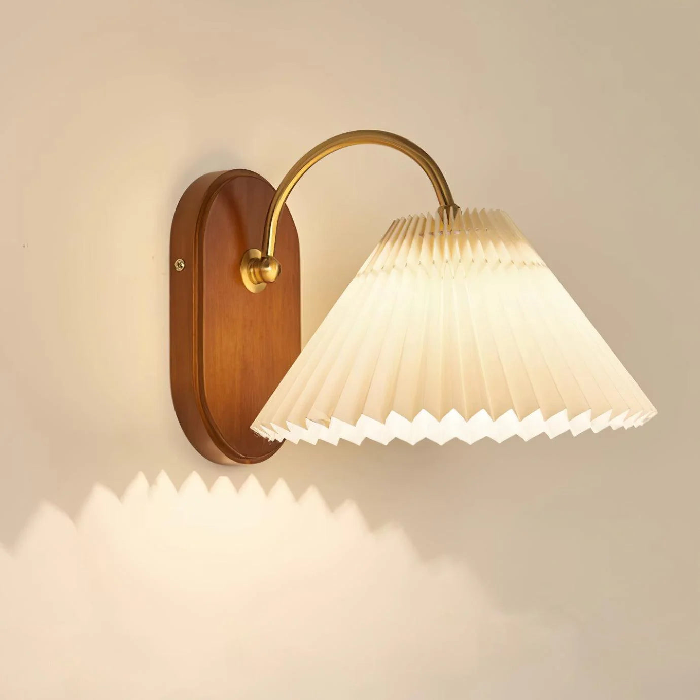 Louise_Wall_Lamp_5