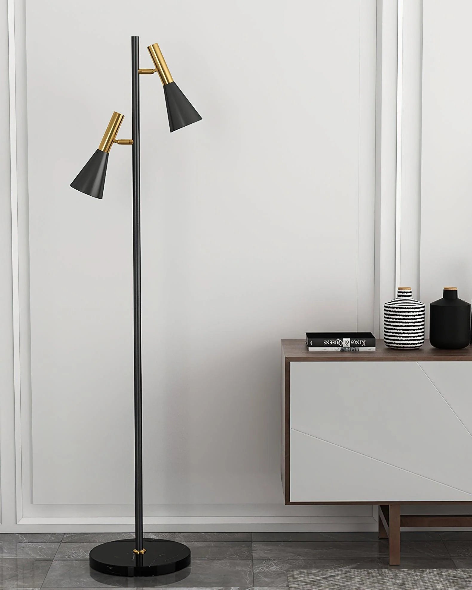 Lron_Mouth_Floor_Lamp_10