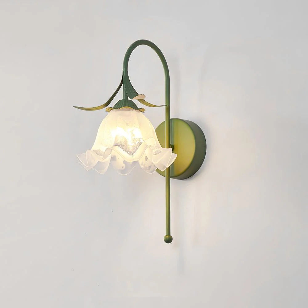 Luna_Flower_Wall_Lamp_2