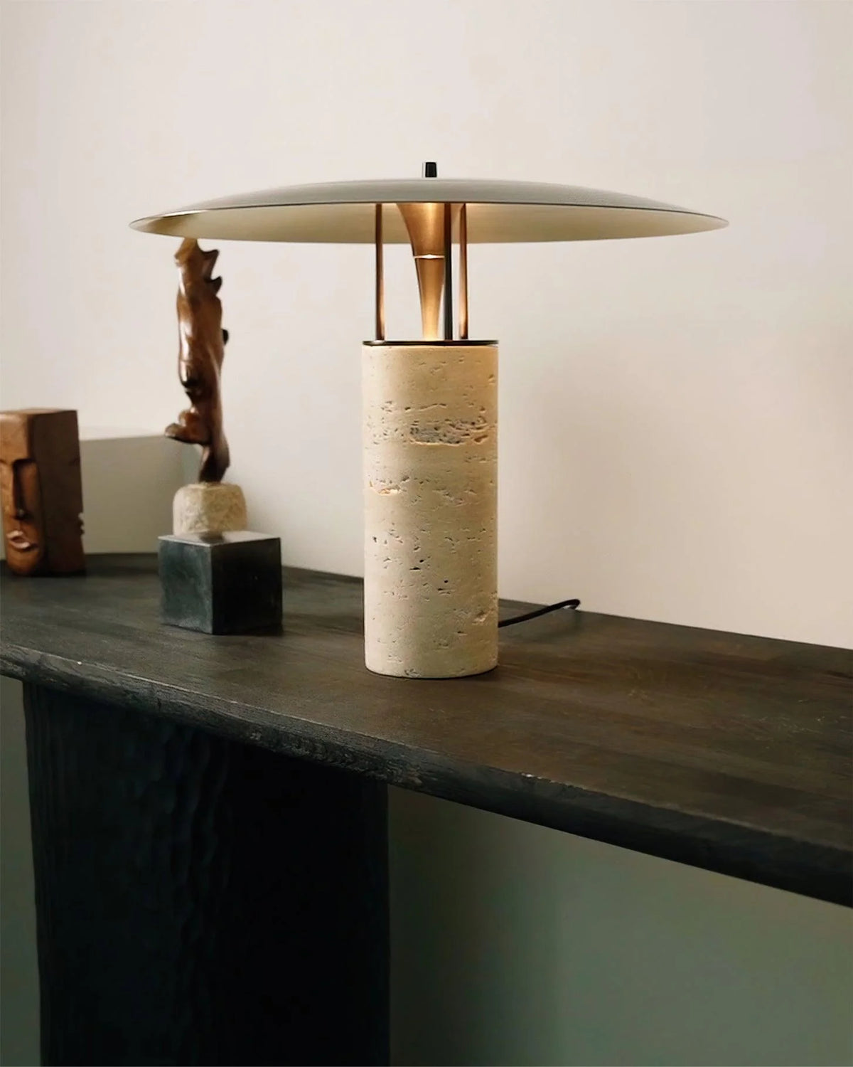 Luna_Table_Lamp_3