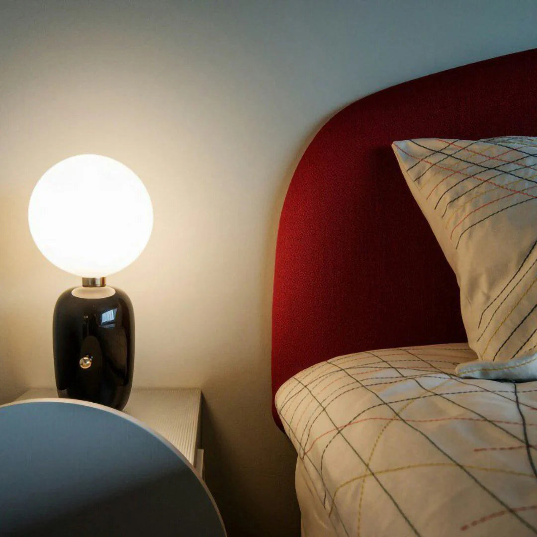 Luxurious Design Bedside Table Lamp 47