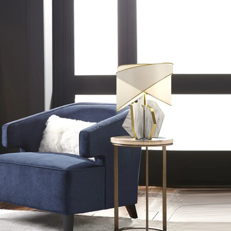 Luxury_Geometric_Table_Lamp_13