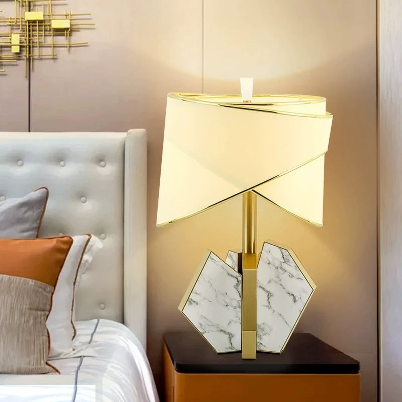 Luxury_Geometric_Table_Lamp_8