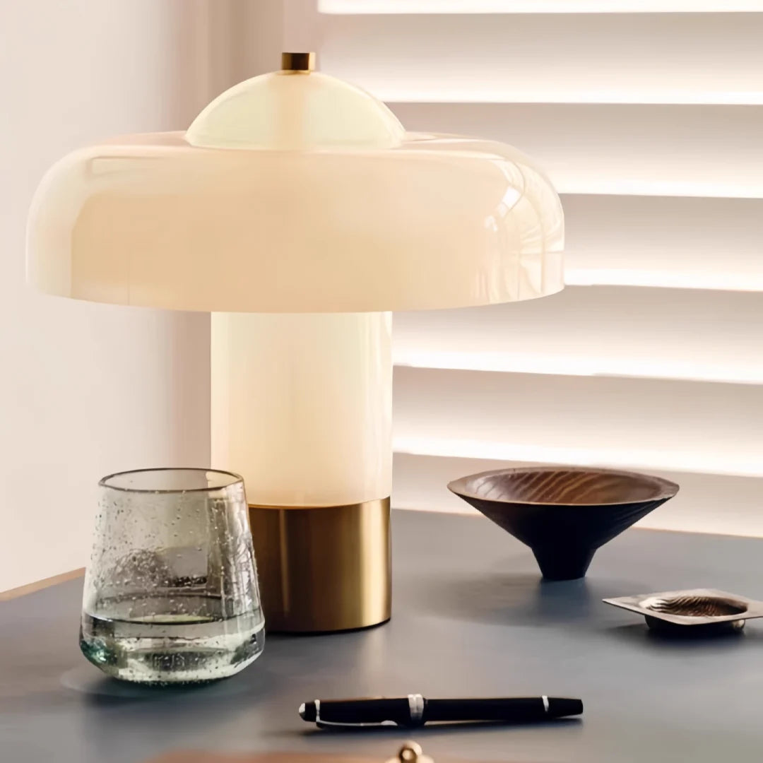 Lyle_Table_Lamp_04
