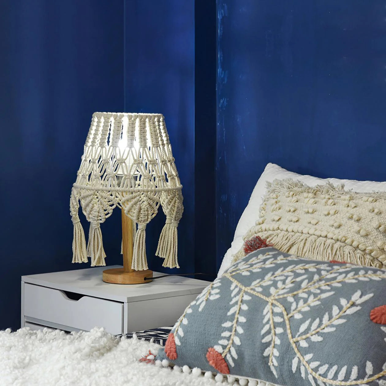 Macrame Table Lamp 10