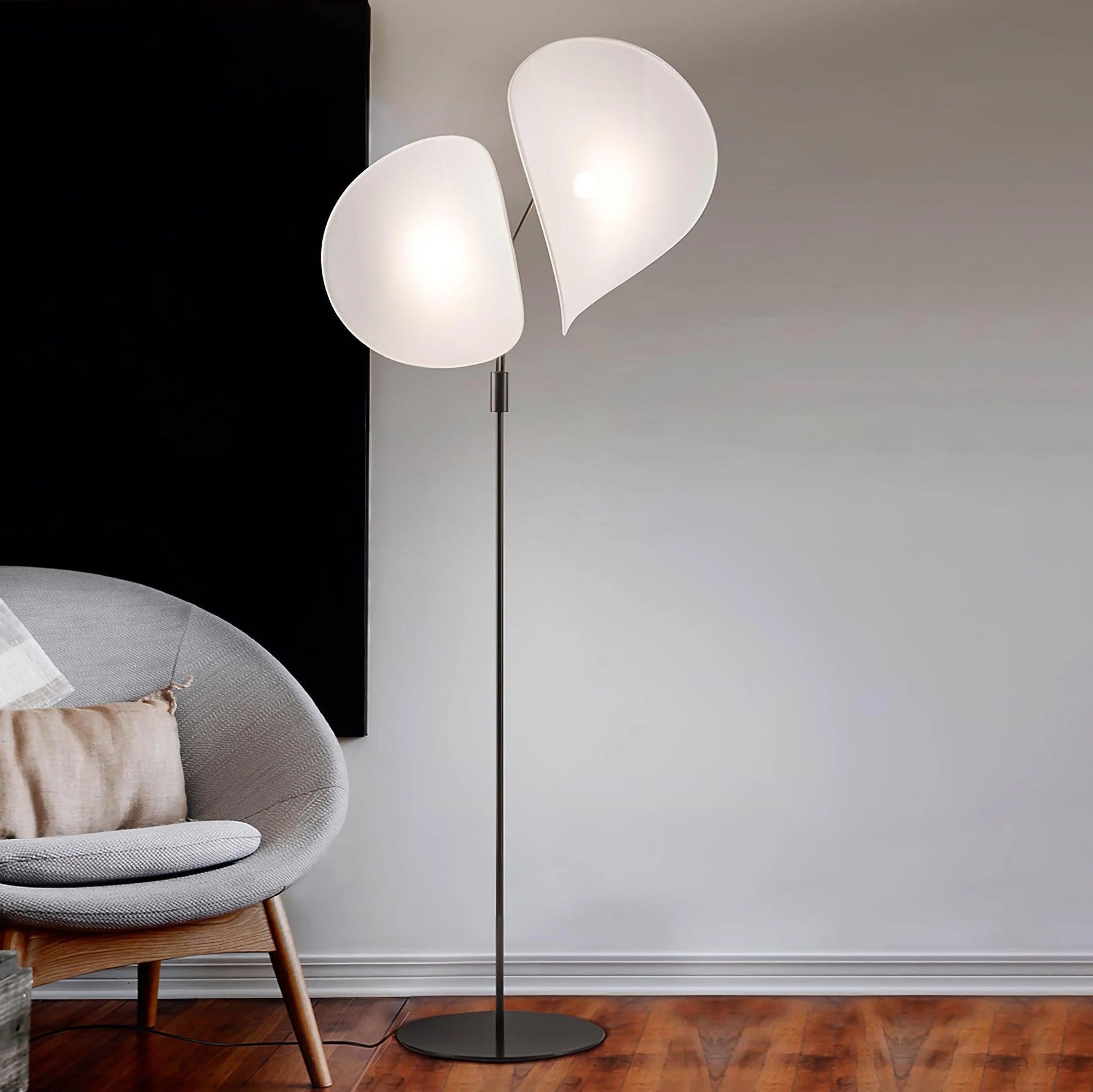 Manta Water Drop Floor Lamp 4