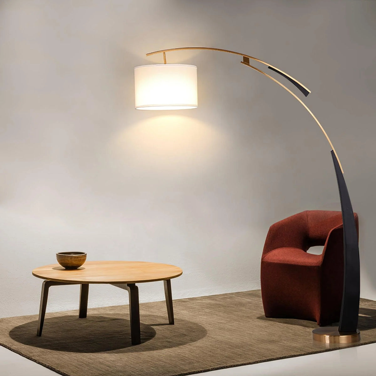 Matterhorn_Arc_Floor_Lamp_2