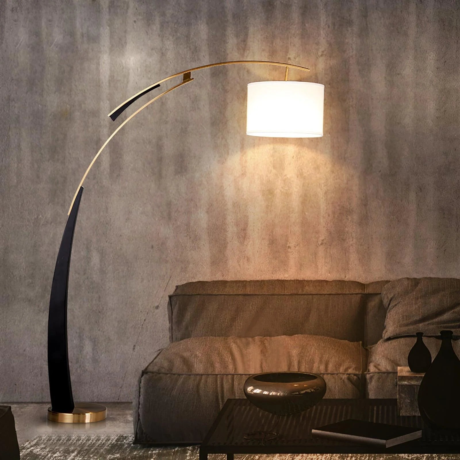 Matterhorn_Arc_Floor_Lamp_3