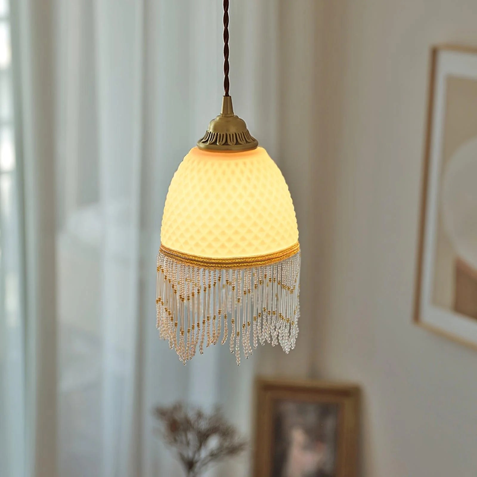 Mesh_Tassel_Glass_Pendant_Light_3