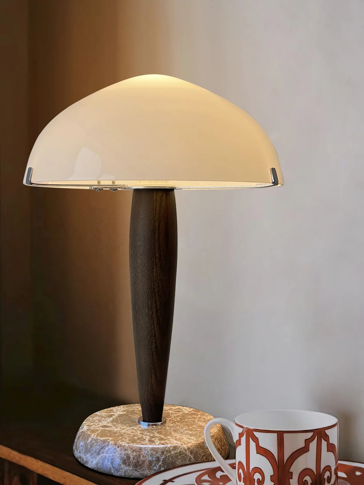 Milky Glass Table Lamp 10