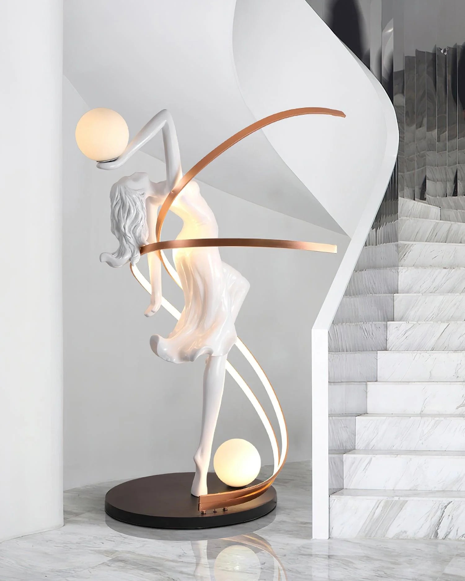 Misha_Statue_Floor_Lamp_5