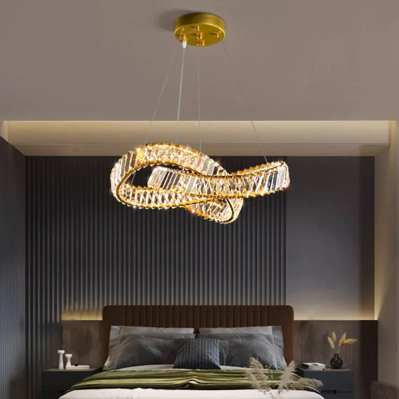 Mobius_Luxury_Crystal_Chandelier_1