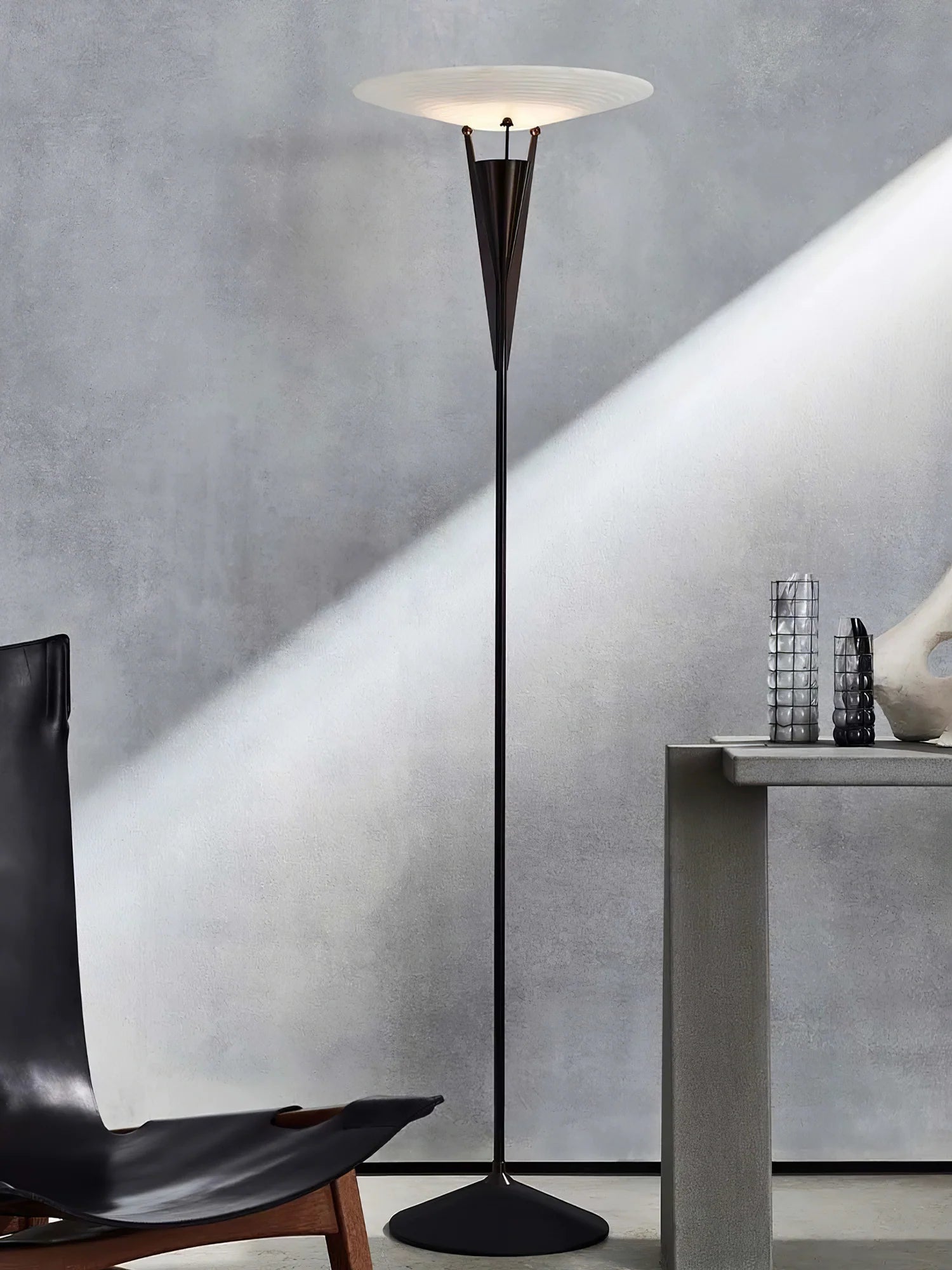 Modern Aragon Floor Lamp 3