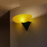 Modern_Bauhaus_Wall_Lamp_2