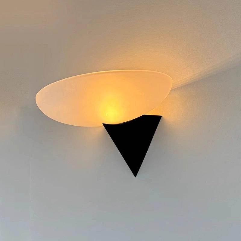 Modern_Bauhaus_Wall_Lamp_5