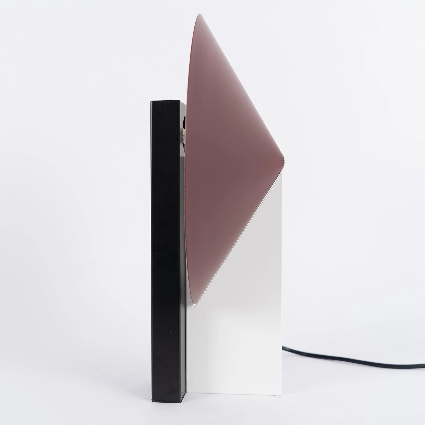 Modern Conical Table Lamp-10