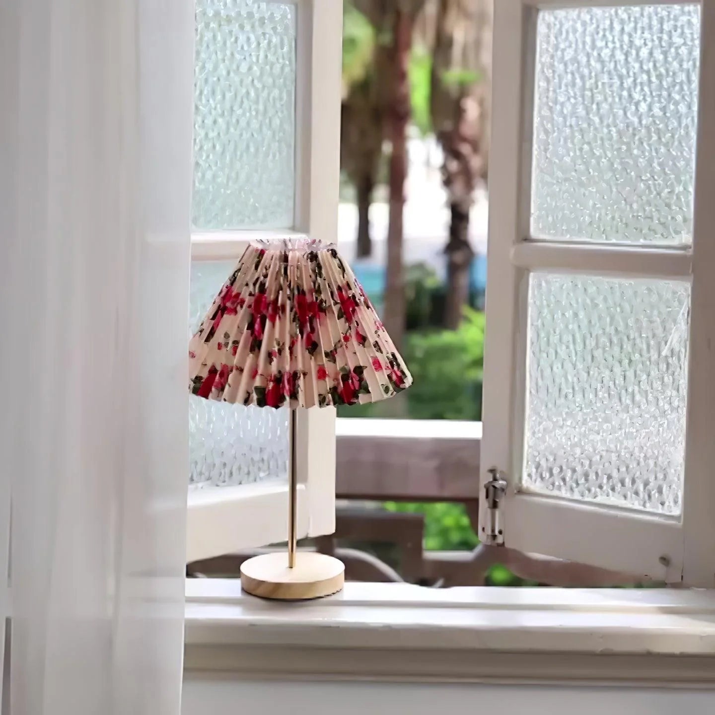 Modern Decorative Table Lamp 15