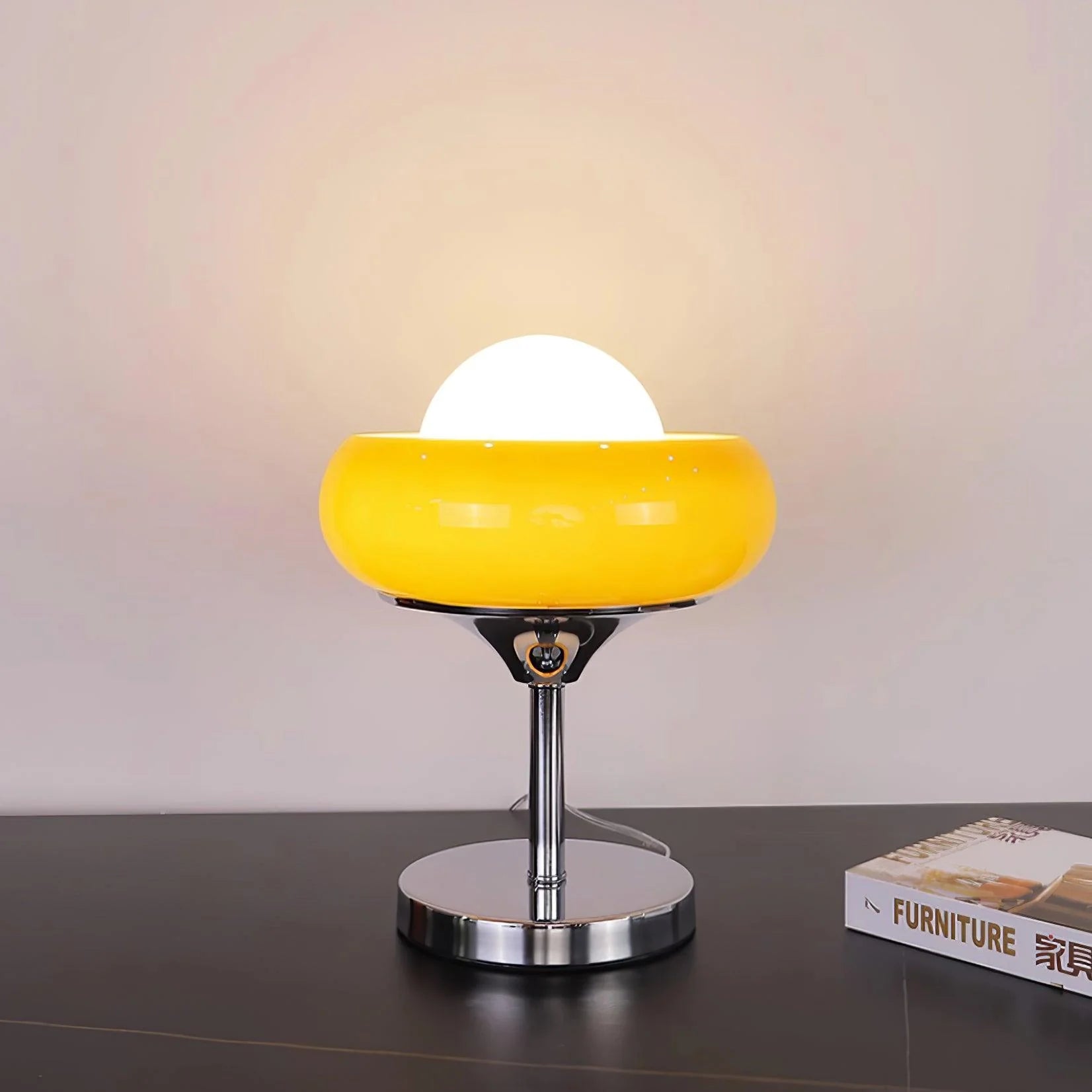 Modern_Egg_Tart_Table_Lamp_in lounge