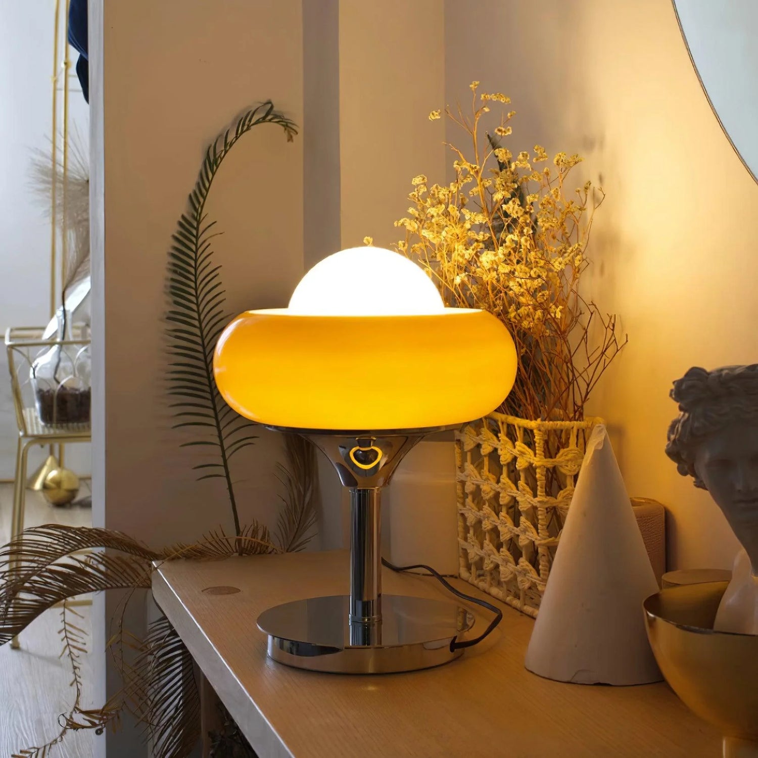 Modern Egg Tart Table Lamp Next to the dressing table