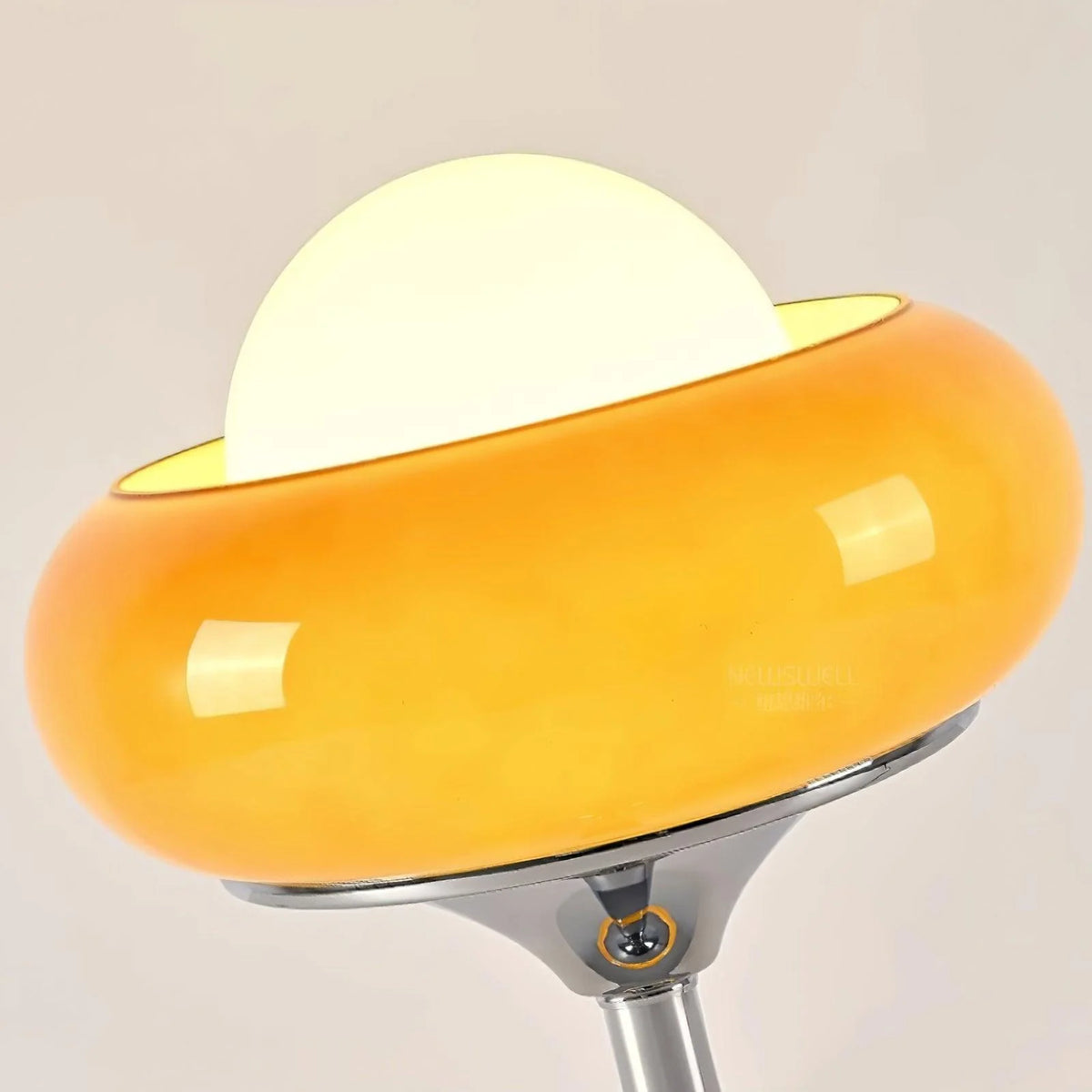 Modern_Egg_Tart_Table_Lamp_6